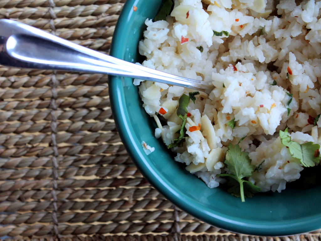 The perfect side dish for an Asian meal: Spicy Coconut Rice with Almonds