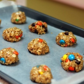 The best monster cookies you'll ever make with oats, delicious peanut butter flavor, and sweet chocolate candies. Add the dry ingredients to a mason jar for a great gift!