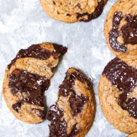 coconut oil chocolate chunk cookies