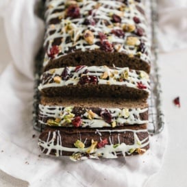 healthy gingerbread loaf sliced