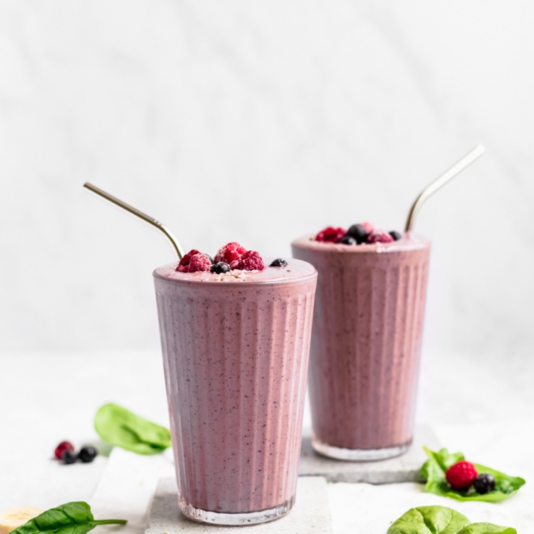 The Best Mixed Berry Smoothie (high-protein!)