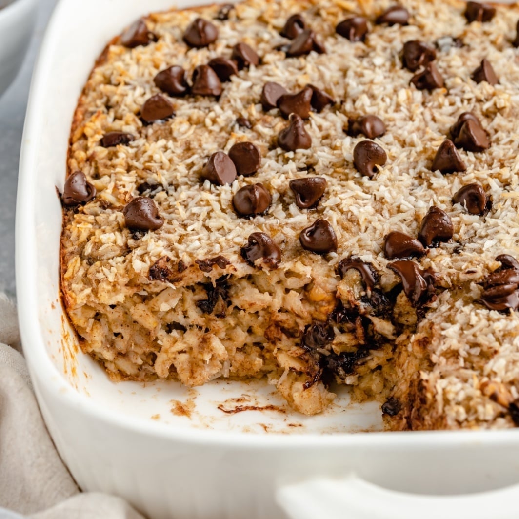 Dairy-free banana walnut baked oatmeal make-ahead healthy breakfast casserole