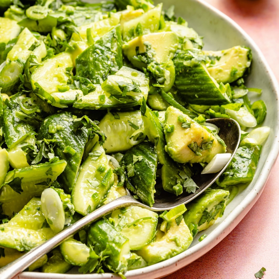 Avocado cucumber salad with lime