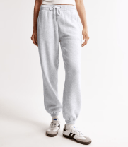 grey sweatpants