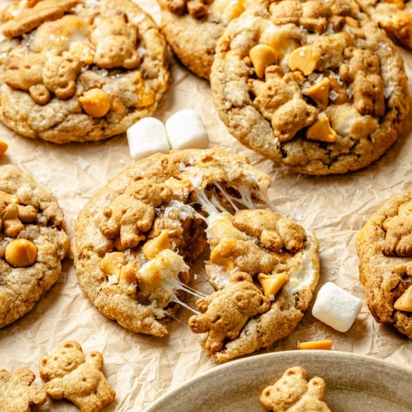 marshmallow banana cookies with teddy grahams on parchment paper